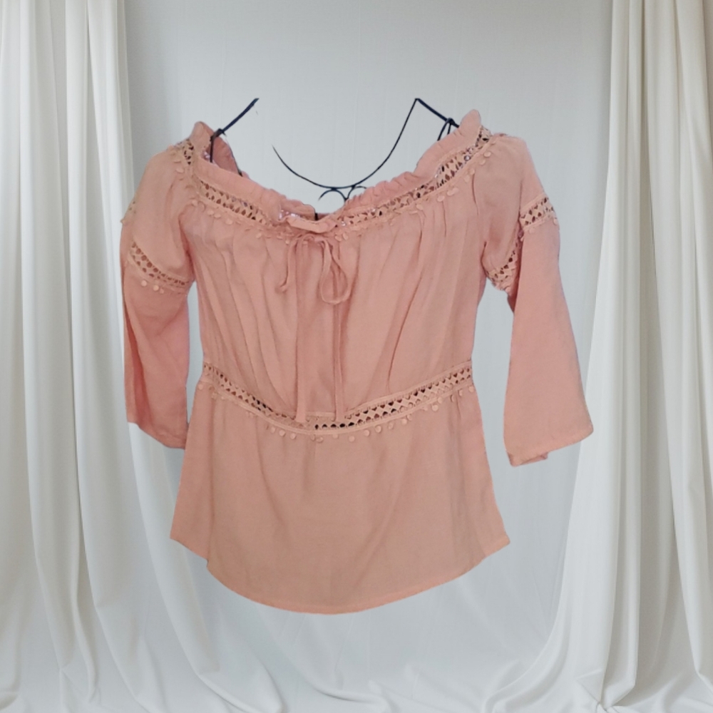 Red Leaf Brand top size small